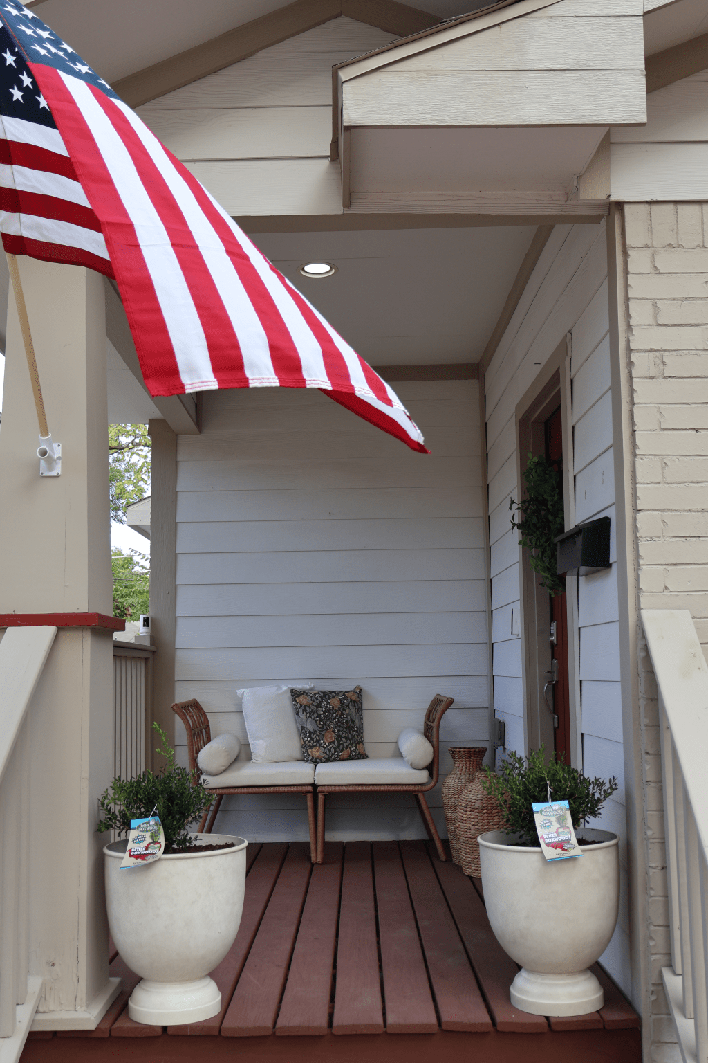 Front Porch Refresh: Before &&nbsp;After